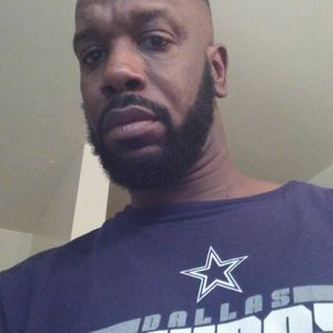 Meet your Posher, Shareiff